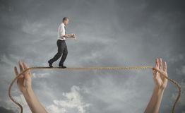 risks-challenges-business-life-28915371.jpg, 6 KB